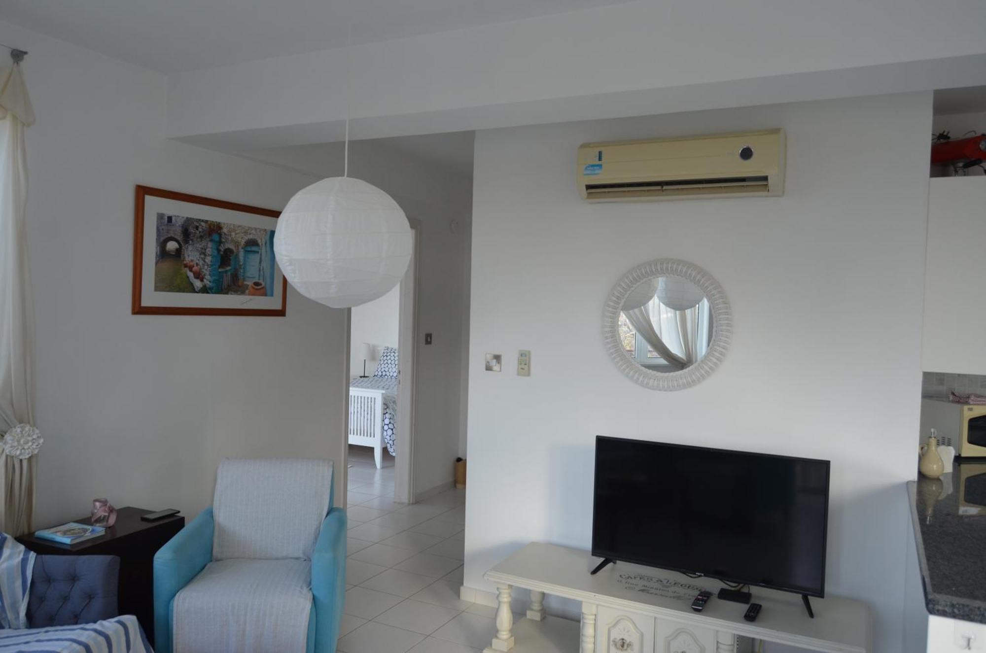 Mia'S Cove Apartment Paphos Exterior foto